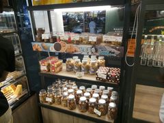 面包甜点陈列柜-85度C(生甜甜圈研究工坊·东莞黄江星光城店)