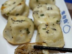 -李与白包子铺(桐梓林店)