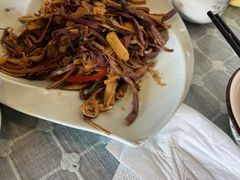 -小厨子私房菜·云南美食店