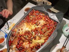 -江边城外烤全鱼(世茂广场店)