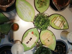 -一叶一世界·素食餐厅(锦华万达店)