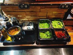 -八月美食小馆(银泰城总店)