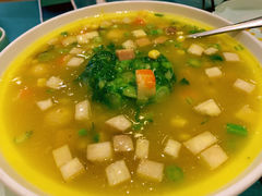 资格蟹黄豆花-院8里·小乐园家常味川菜(鹭洲里店)