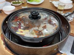 -濠轩阁特色生蚝火锅(水湾路店)
