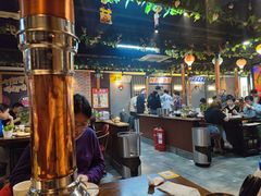 大堂-·缸桶屋·韩式牛肋条自助烤肉(西湖D11店)