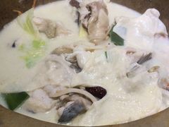 -滇香肴·云南菜蒸汽石锅鱼(云南北路店)