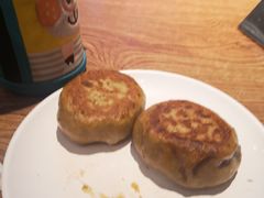 -清真吴记门钉肉饼·喜多利