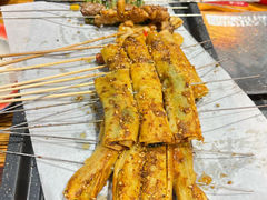 -东方一串·龙虾烧烤·特色烤鱼(柳州路店)