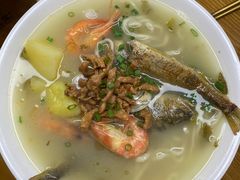 -面道赞宁海海鲜面(迎凤街店)