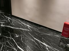 -万泊酒店(长沙五一广场国金中心店)