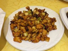 宫保鸡丁-红红烤鸭店(西单店)