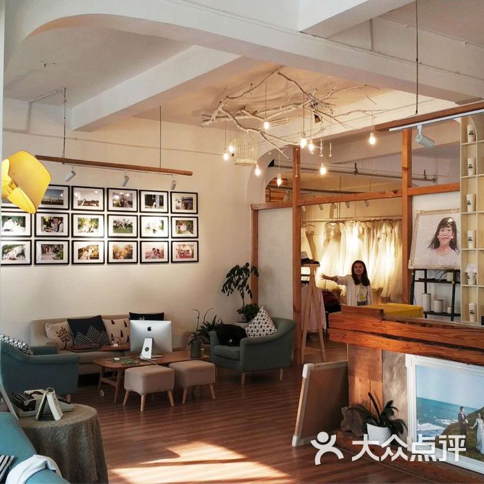 绿皮火车照相馆