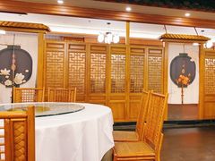 -围龙屋客家食府(福田店)