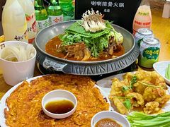 -喇喇排骨火锅·传统韩式脊骨汤(望京西园总店)