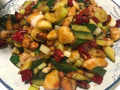 宫保鸡丁-付掌柜在成都·热炒砂锅集(金禾店)
