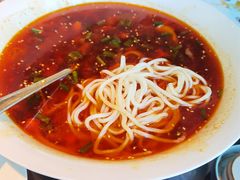 青花椒煮河鲜鱼-运·中餐厅(成都华尔道夫酒店)