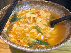 傣味酸辣米线-蒙自源小锅米线(金佰利店)