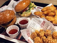 -The Habit Burger Grill 哈比特汉堡(复兴soho店)