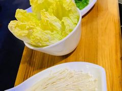 -小小河边鱼(天润城店)
