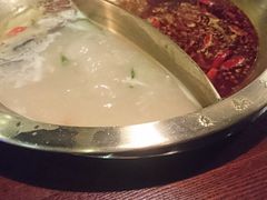 -重庆爽翻天老火锅(临平万达广场店)