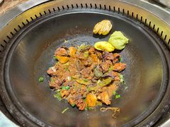 -锅老头海鲜铁锅炖