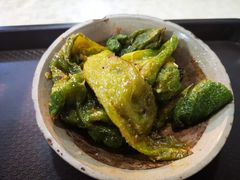 -董哥山城碗碗香(美专校街店)