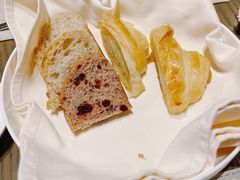 餐前面包-CHASE Modern Cuisine(崇宁路店)