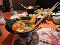 地狱味增拉面-仓桥家·焗寿司·锅物(光谷步行街店)
