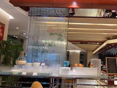 -君来湖滨饭店·玫瑰园