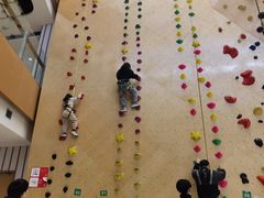 -ROCKPLUS攀岩馆(环宇城店)