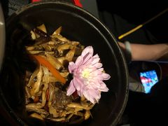 野菌一锅香-大理岛·精品云南菜·音乐餐厅
