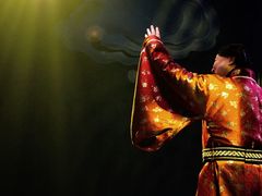 -瑞虹新天地月亮湾