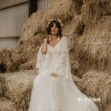 谷仓里的波西米亚婚礼  我喜欢这干草垛