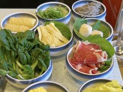-烹然四季椰子鸡火锅(团结湖总店)