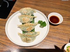 生煎韭菜饺-珍宝轩海鲜火锅(碧湖大厦店)