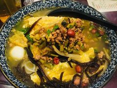 -螺世纪螺蛳粉·桂味小排档(裕德店)