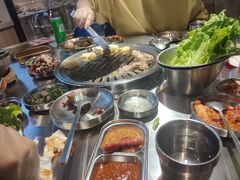 -哈哈碳都·牛肋条无限自助烤肉(宝龙店)