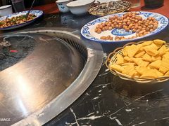 -袁小二大东北铁锅炖(吉祥村总部)