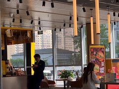 -麦当劳(北苑秋实路店)