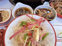 -毛辣果·贵州红酸汤牛肉火锅(西单店)
