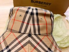 -BURBERRY(上海港汇恒隆广场店)