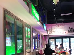 -马路牙子烧烤音乐酒馆(望京店)