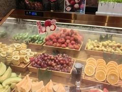 -一绪に和牛寿喜烧(罗湖益田假日店)