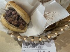 -闫家驴肉老店(华电一校店)