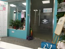 -斐尔国际皮肤管理中心