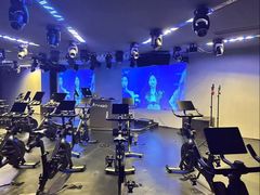 -TANGO LIVEHOUSE动感单车(巴黎春天店)
