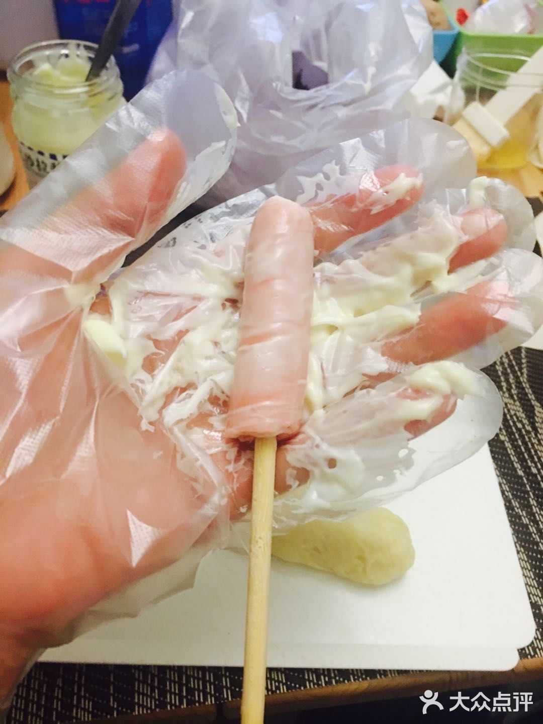 超级无敌好吃的火腿肠面包棒！
