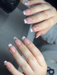 -星辰·新中式美甲美睫工作室