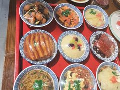 -蓝田九大碗民俗食府(蓝田店)