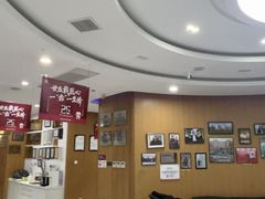 -雅悦齿科(顾村公园店)